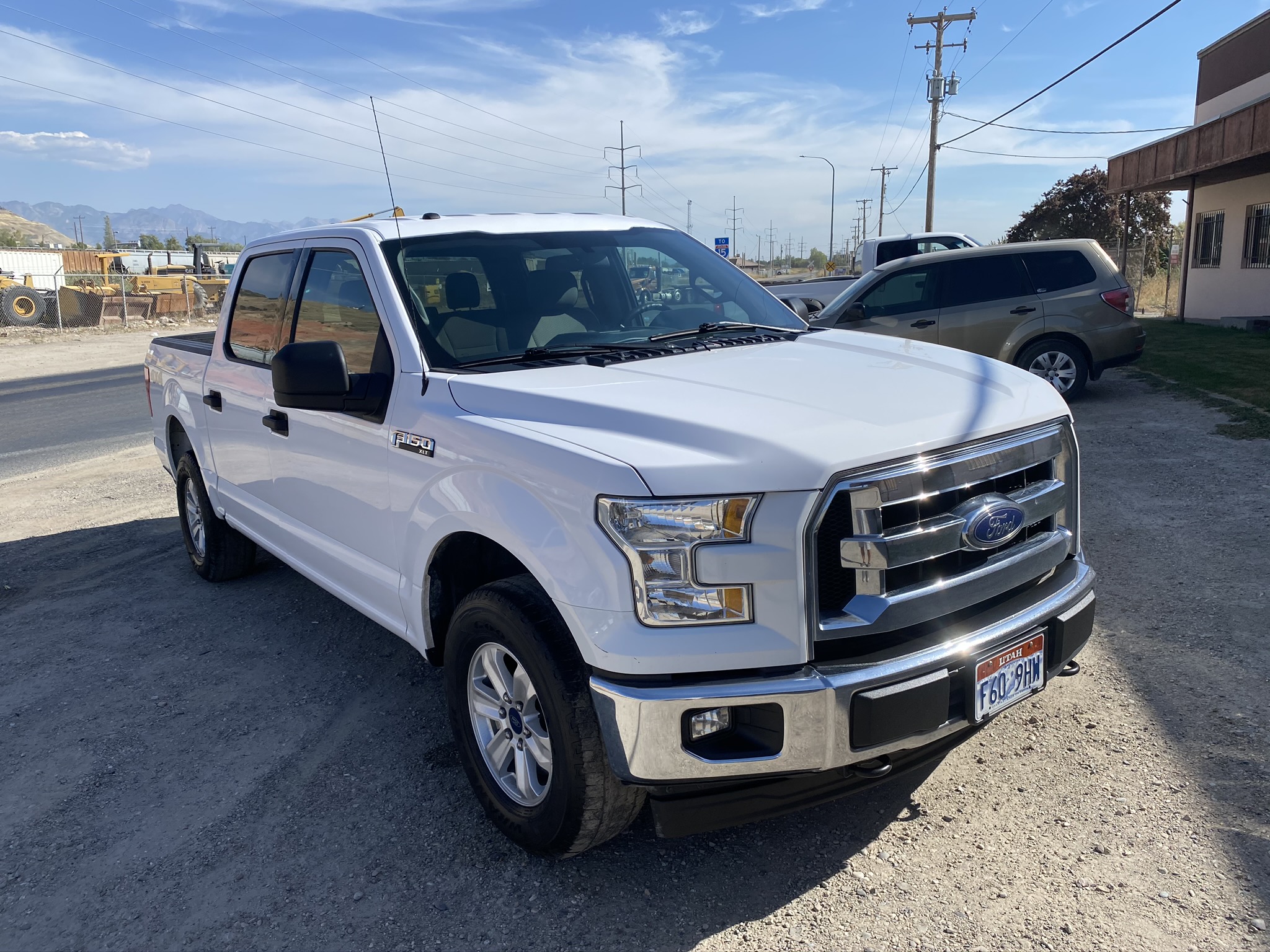 4X4 CREW CAB 4 DOOR SHORT BED TRUCK Dogface Heavy Equipment Sales