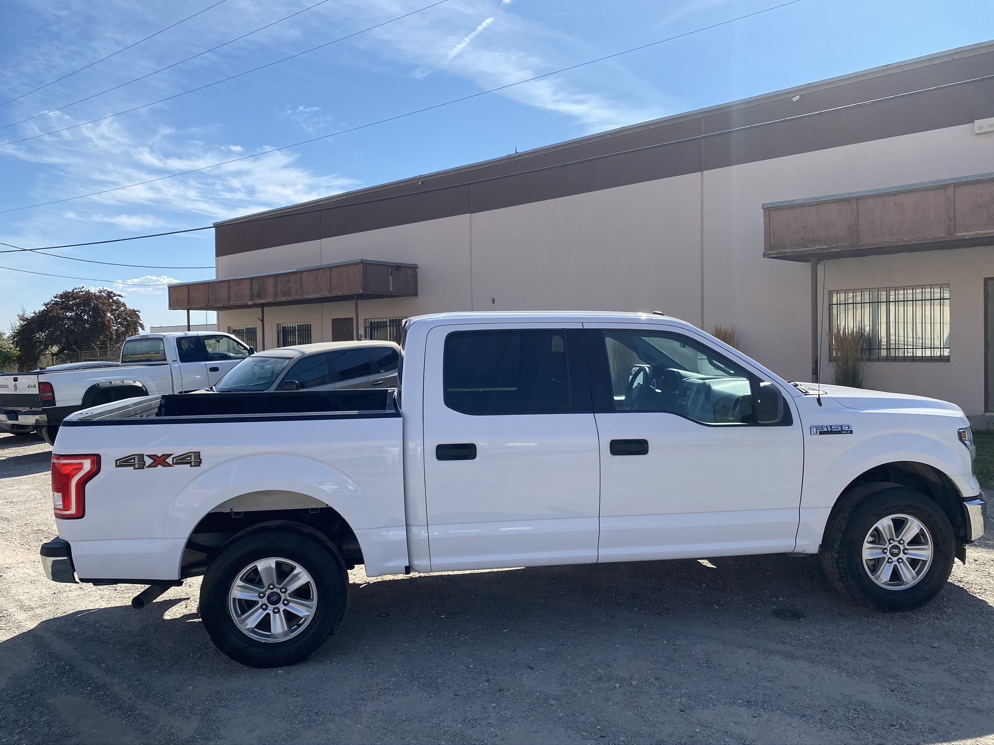 4X4 CREW CAB 4 DOOR SHORT BED TRUCK Dogface Heavy Equipment Sales