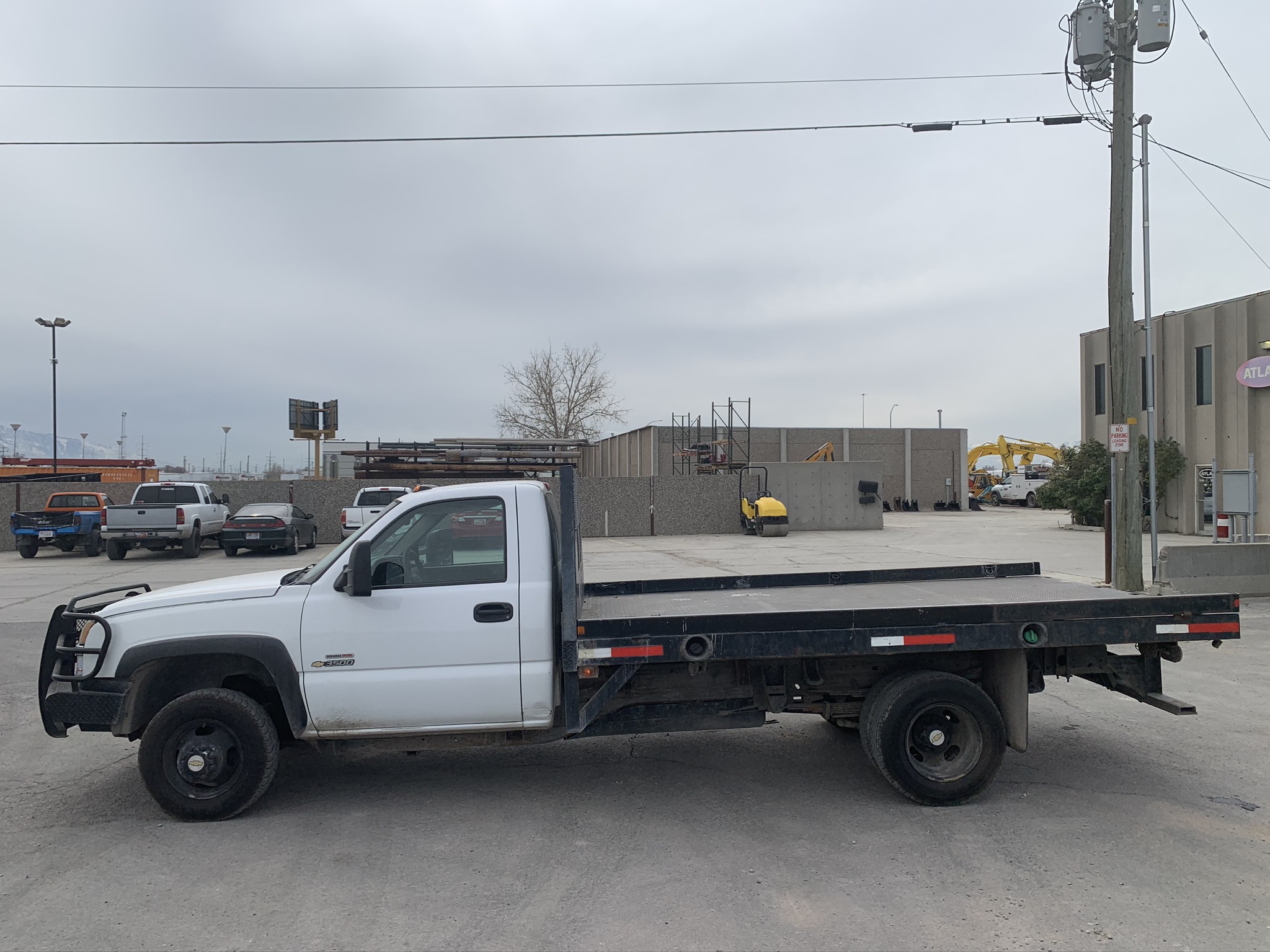 3500 DURAMAX 3500 FLAT BED TRUCK Dogface Heavy Equipment Sales
