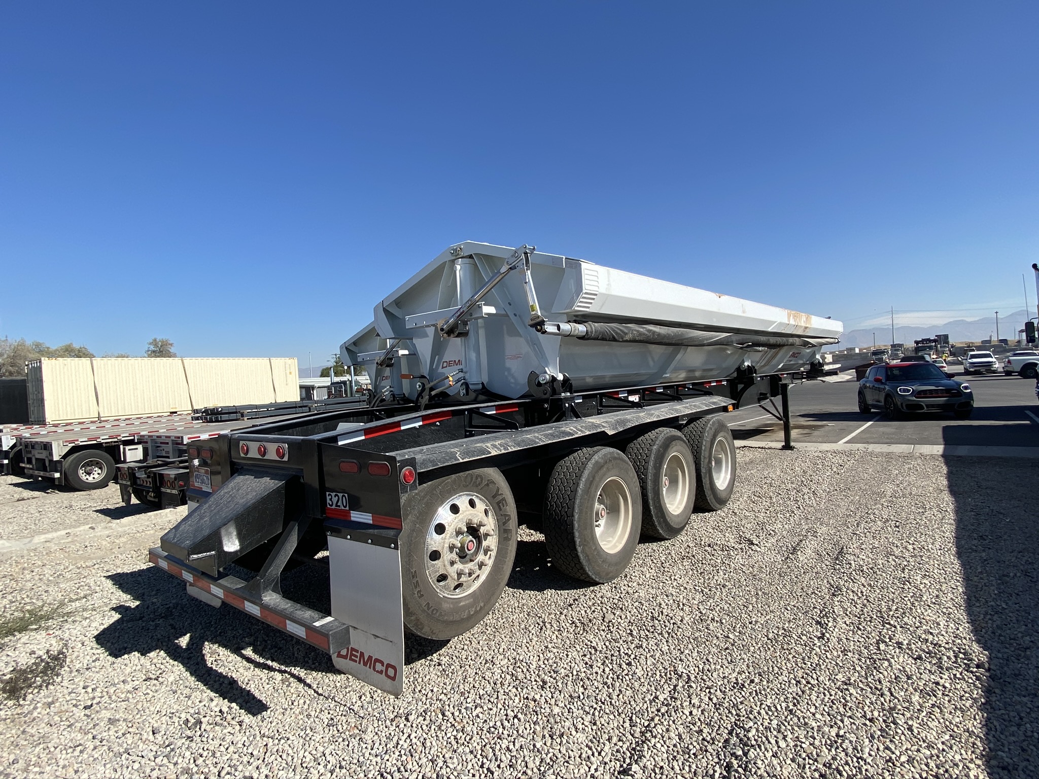 4 AXLE SIDE DUMP TRAILER Dogface Heavy Equipment Sales Dogface