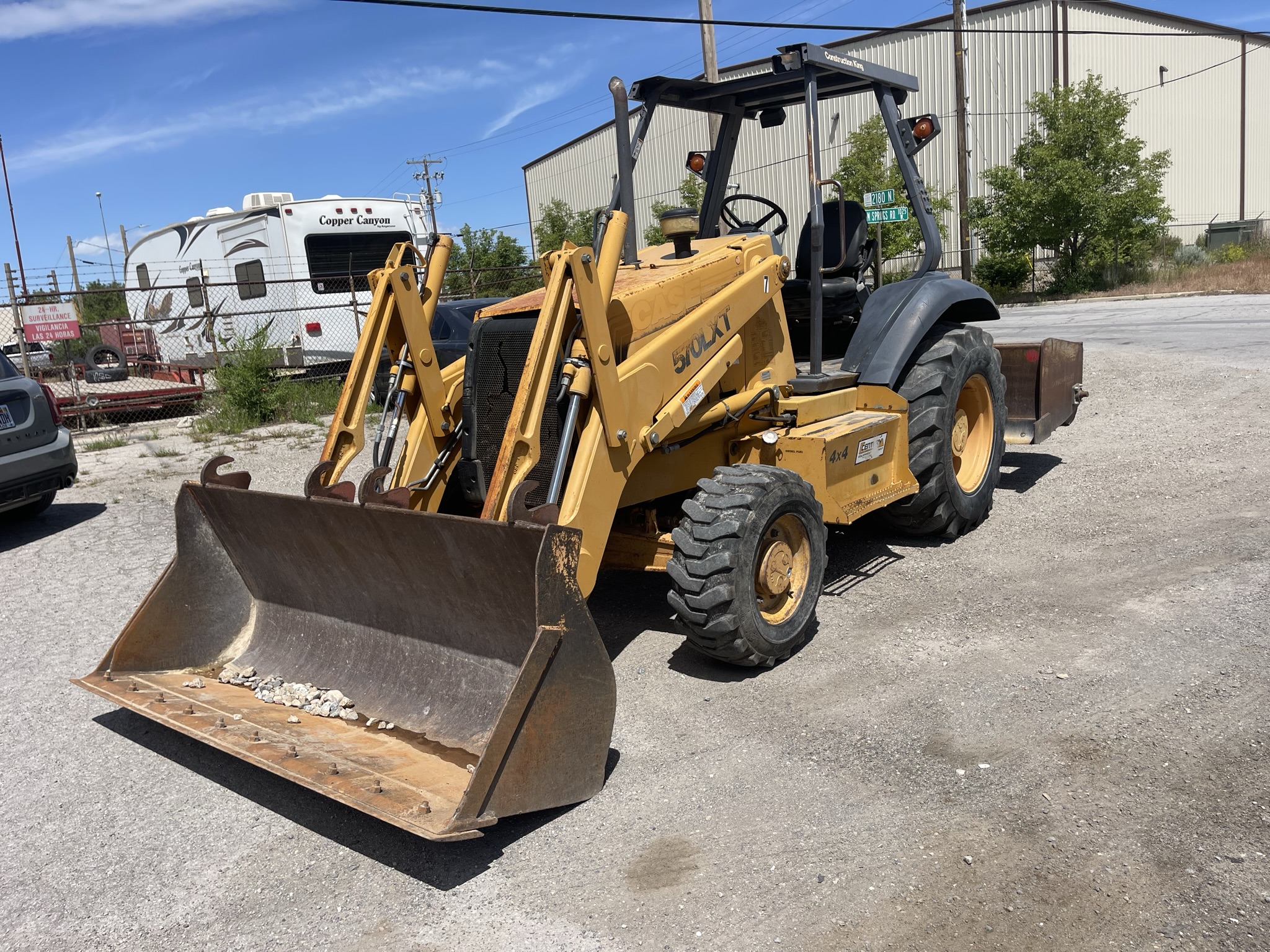570LXT 4X4 SKIP LOADER TRACTOR Dogface Heavy Equipment Sales