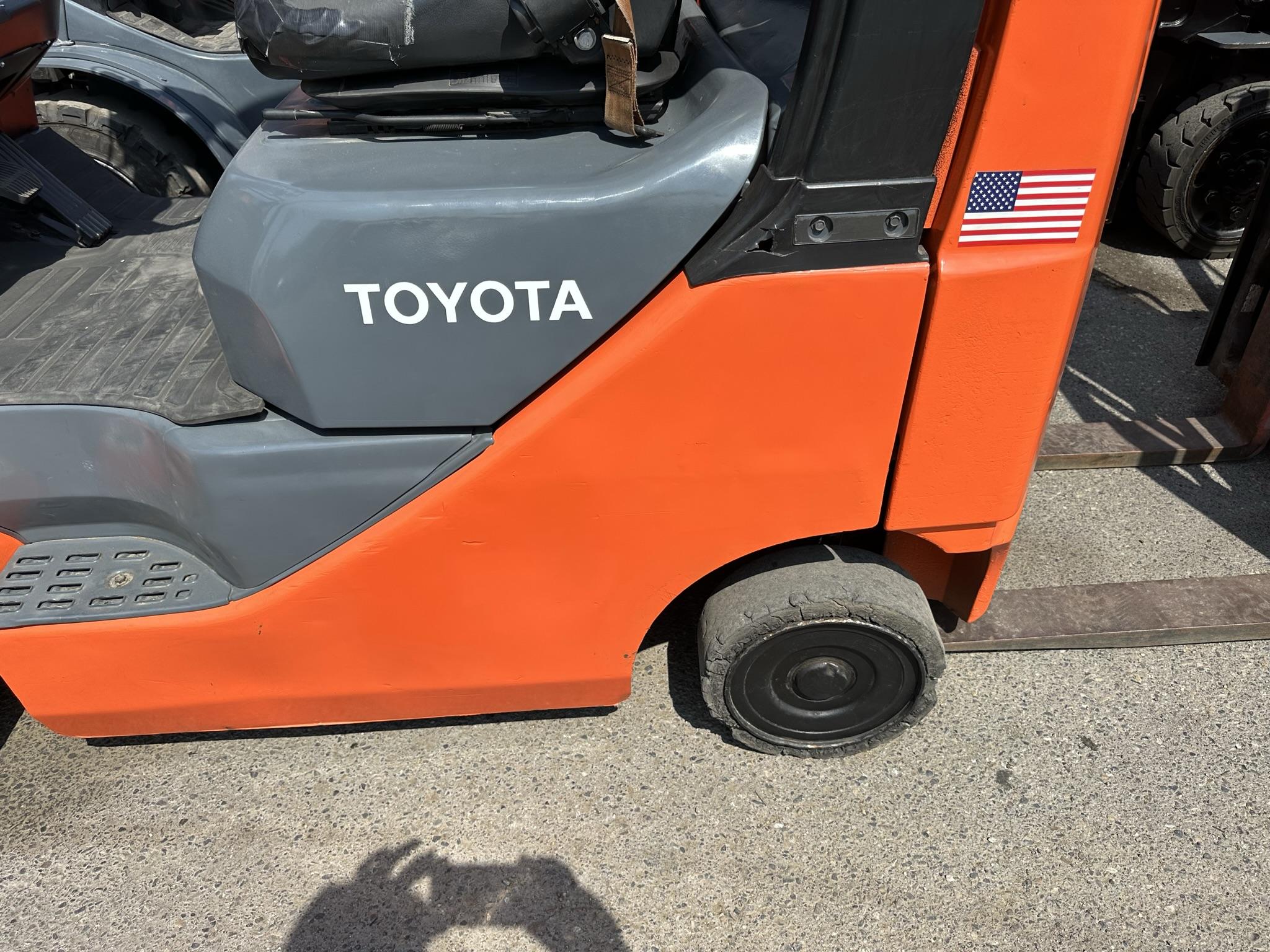 4000 LBS SHOP FORKLIFT Dogface Heavy Equipment Sales Dogface Heavy