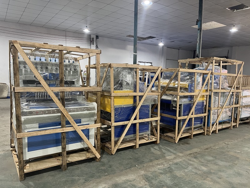PVC rubber machine packing and shipping