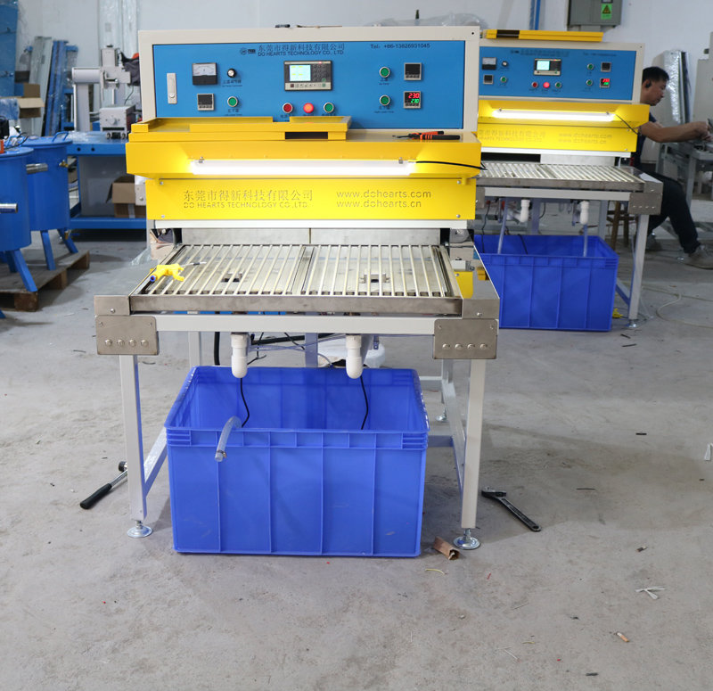 Automatic two station pvc rubber product baking oven