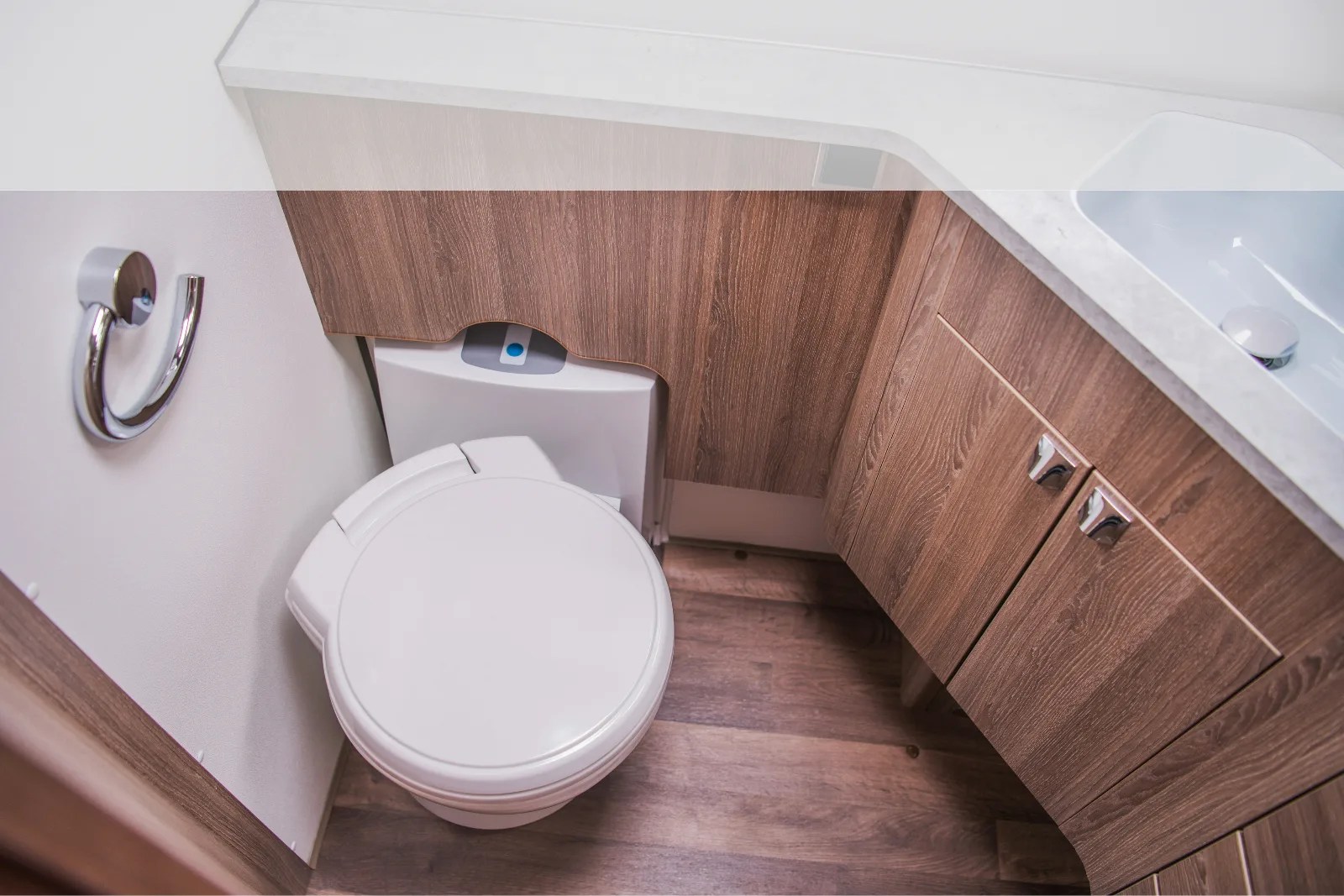 Danny D RV Tips RV Fiberglass Cleaner to Remove Black Streaks RV Ideas