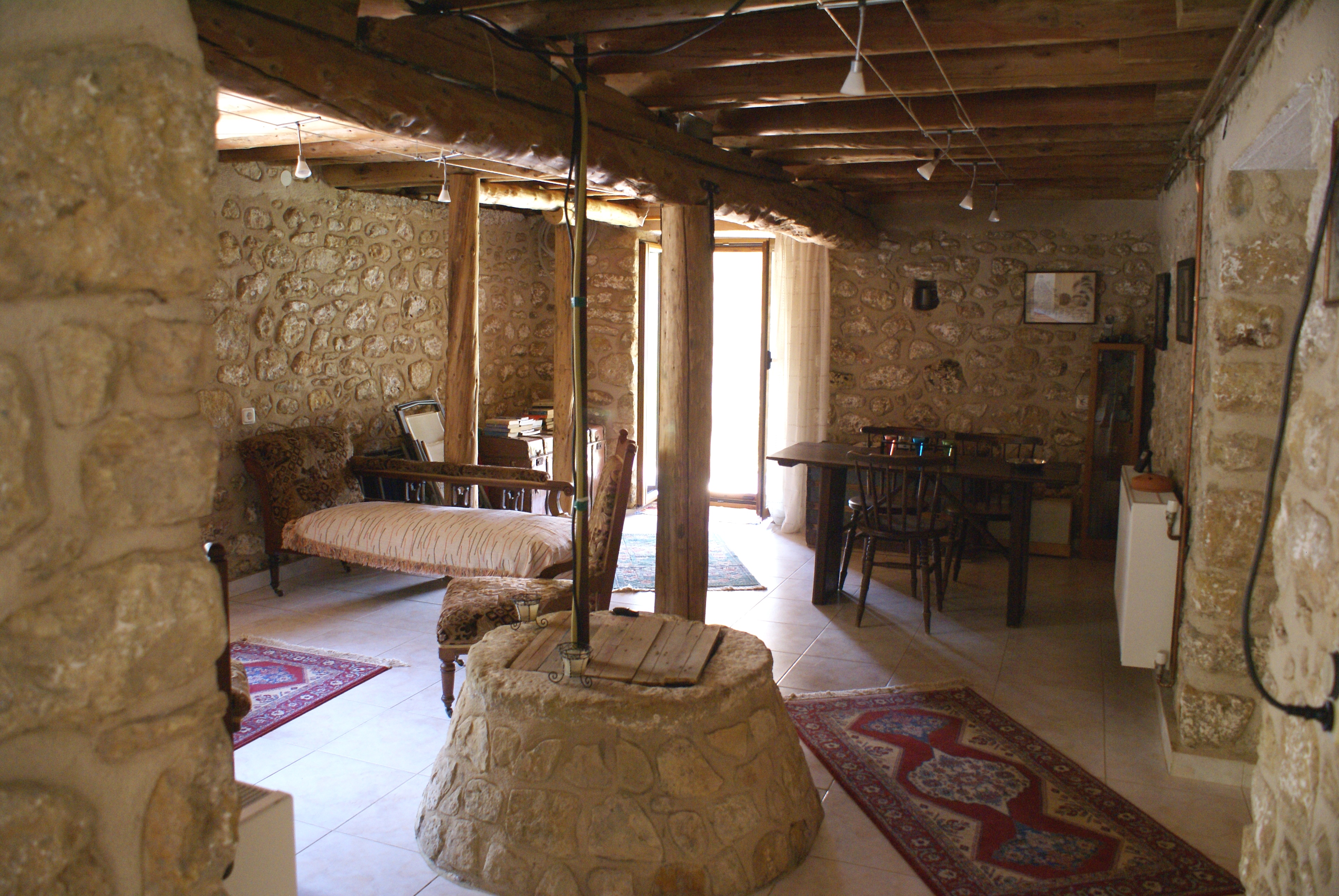 peloponneseapartmentsrentmanikalamatadoloikitriesstoupakardamiligreece