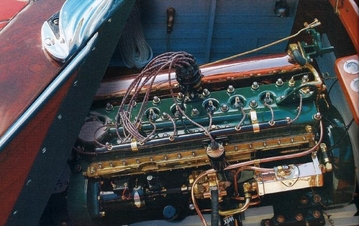 Custome builds Chrysler Marine engines, DolphinMarineEngineCo.com Fair