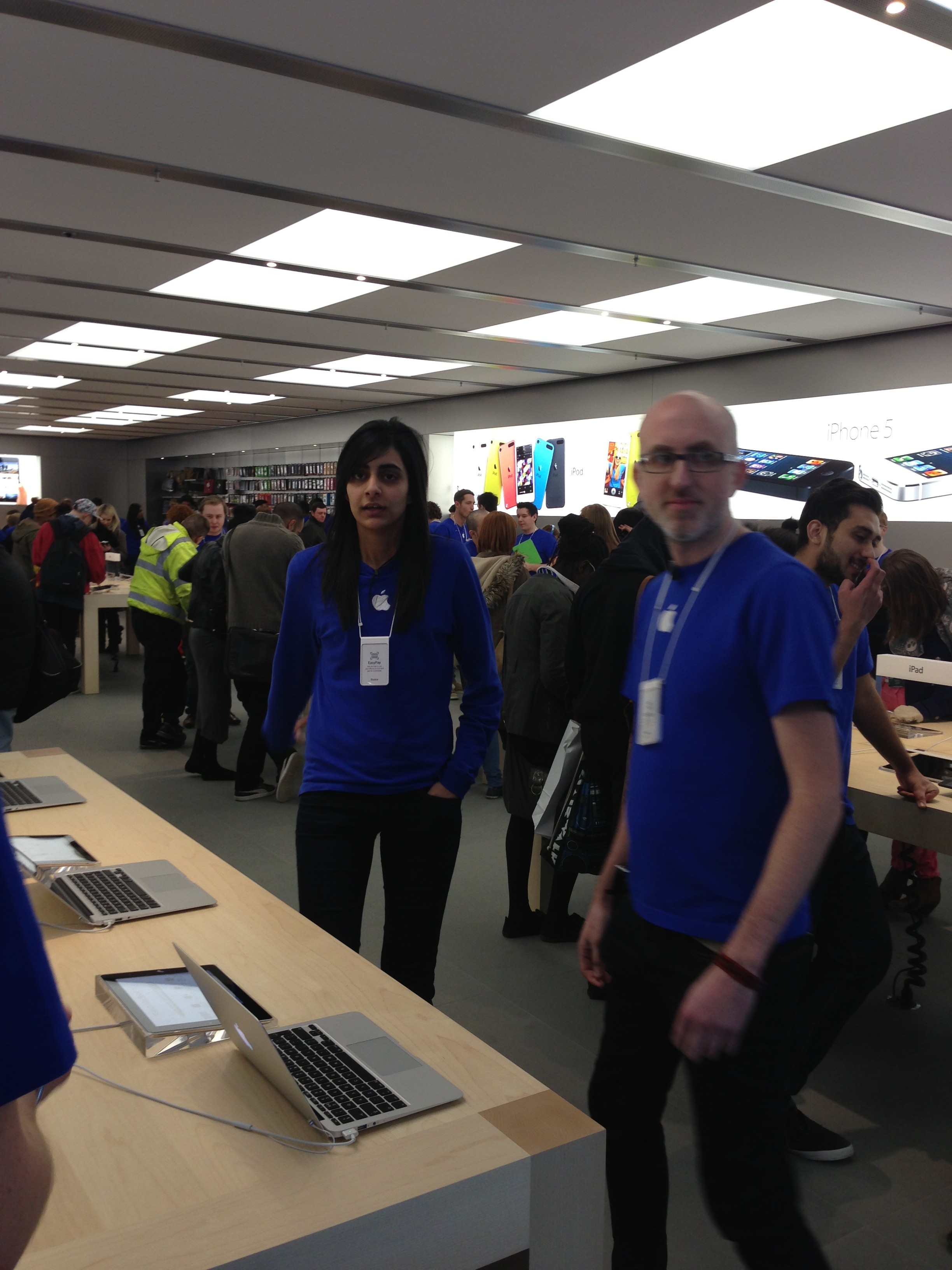 Apple Store Leeds Trinity Grand Opening DomainsFoundry