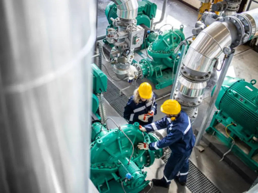 Energy 101 Is Oil and Gas the Same Thing?