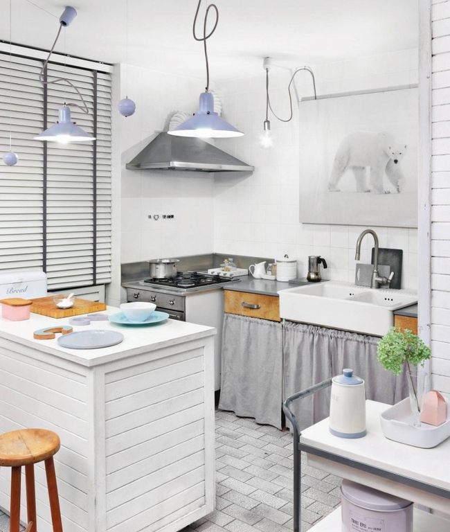 шторки вместо фасадов на кухне