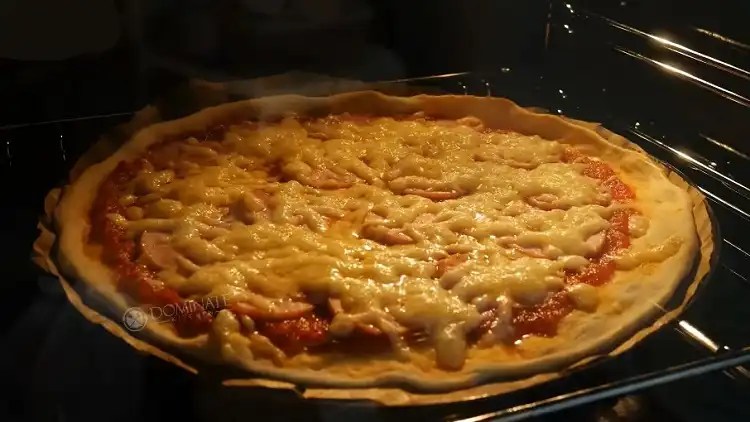 How Long Does an Oven Stay Warm After Turning It Off - Dominate Kitchen