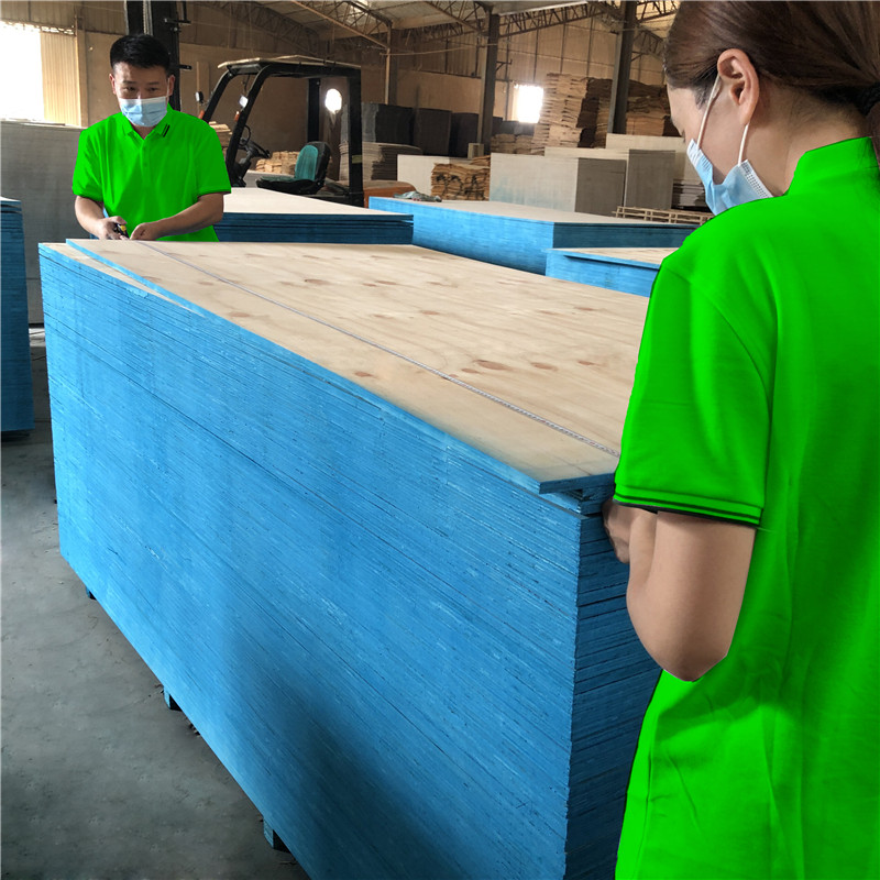 High Quality CDX Pine Plywood for Structural Roofing & Subfloor