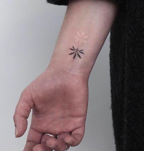 Tatuaggi Piccoli: 45 Idee Originali, Scritte, Simboli, Disegni. Uomo E Donna 598_x_569_jpg
