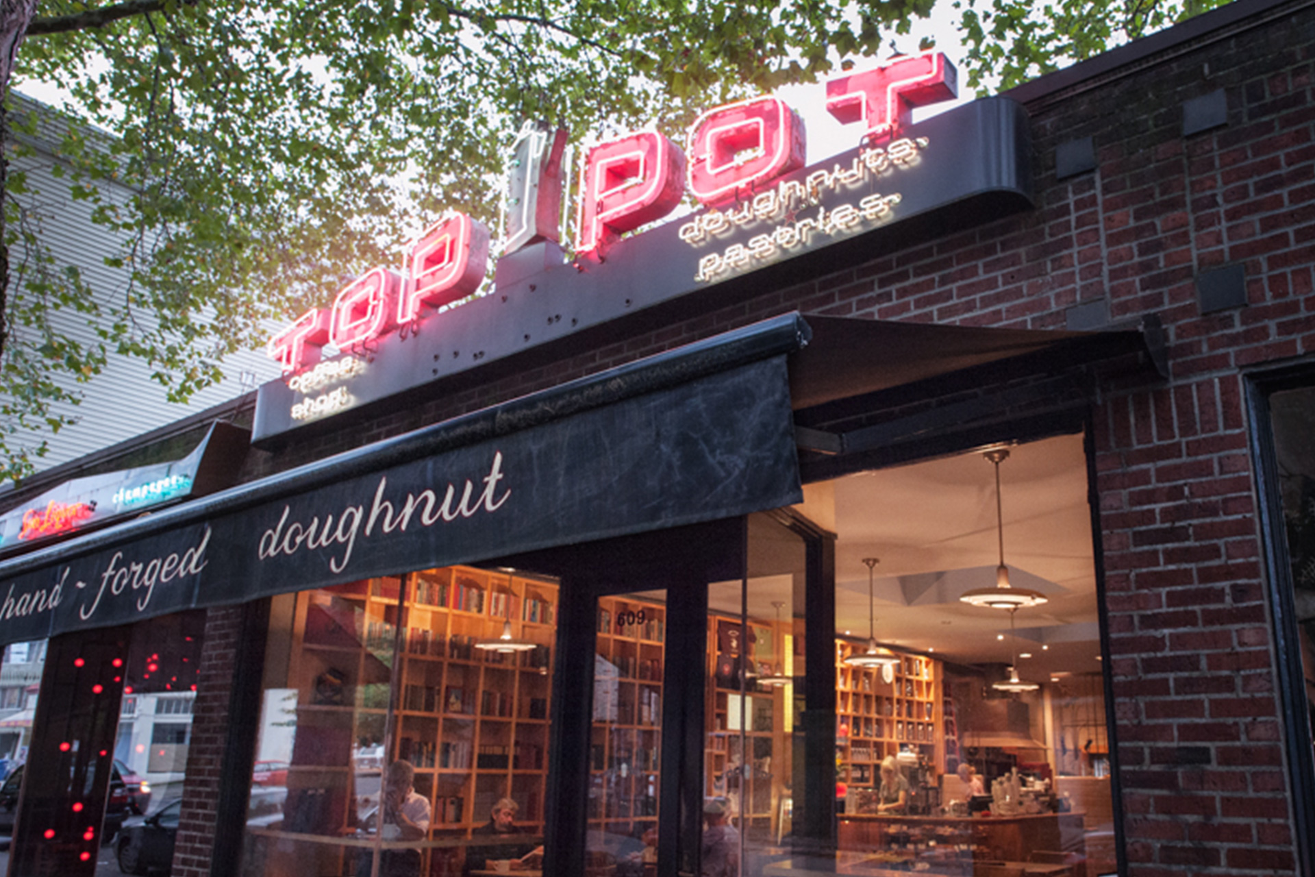 Top Pot Doughnuts Review Donut Digest