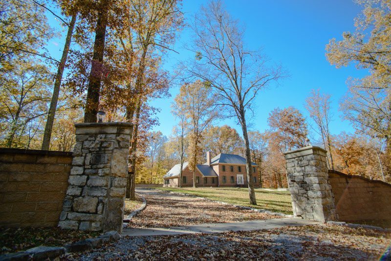 Giant Brick Home in Wartrace TN Craig & Wheeler Real Estate