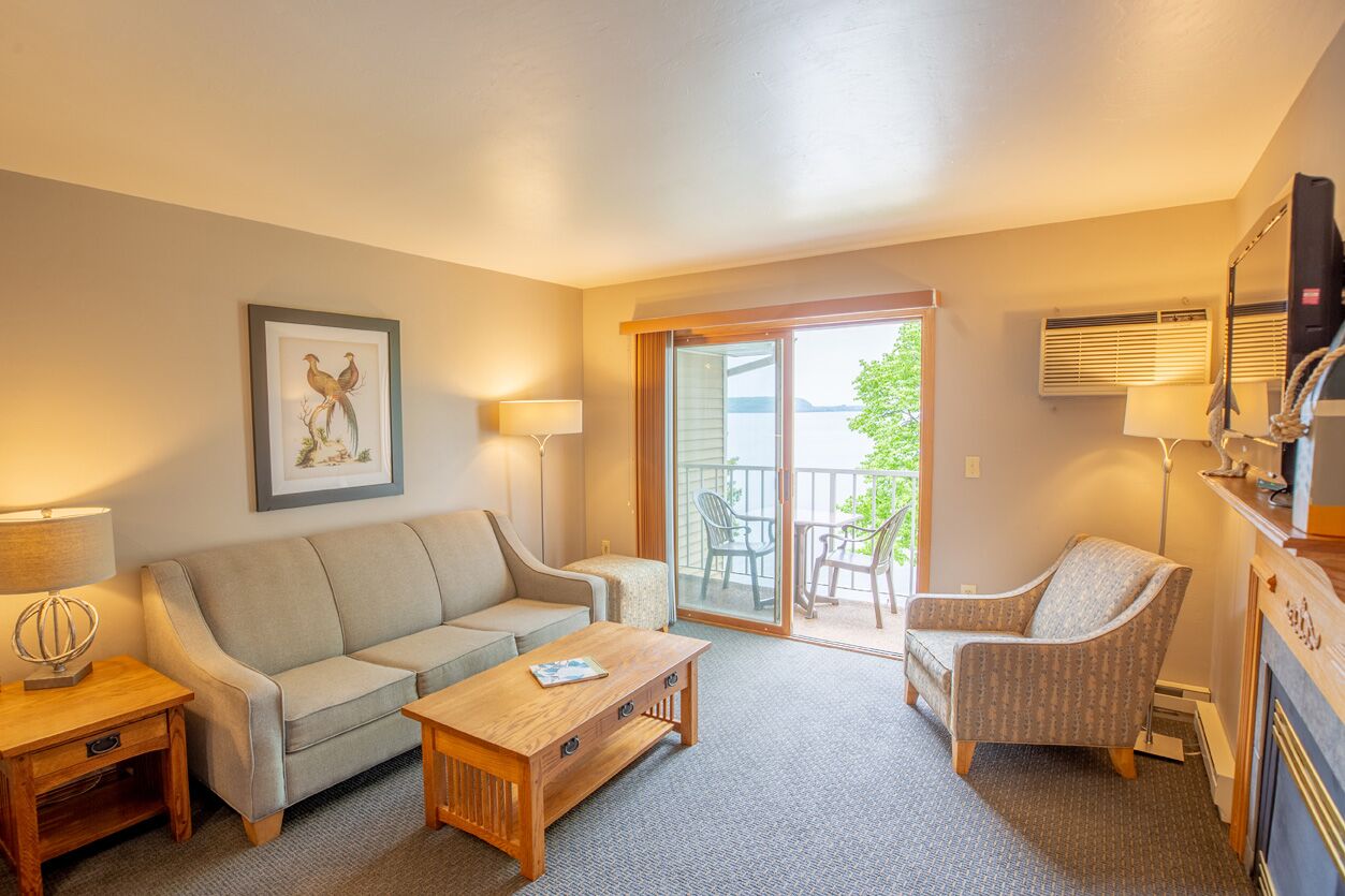 Sturgeon Bay Lodging Door County Lodging & Resorts