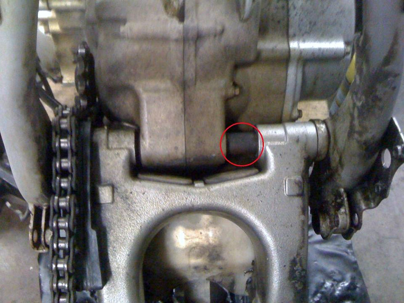400ex Stuck swingarm pivot bolt - ATVConnection.com ATV Enthusiast