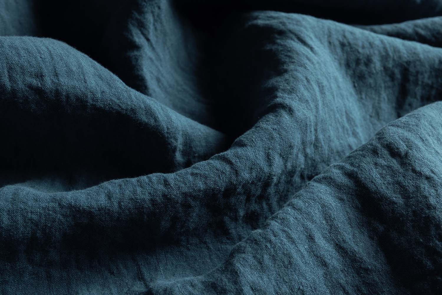 Which Bed Sheets Are Best? Egyptian Cotton, Bamboo & Linen