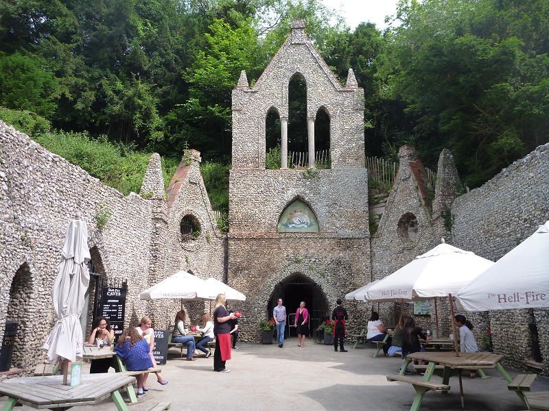 Weather forecast for Hellfire Caves in High