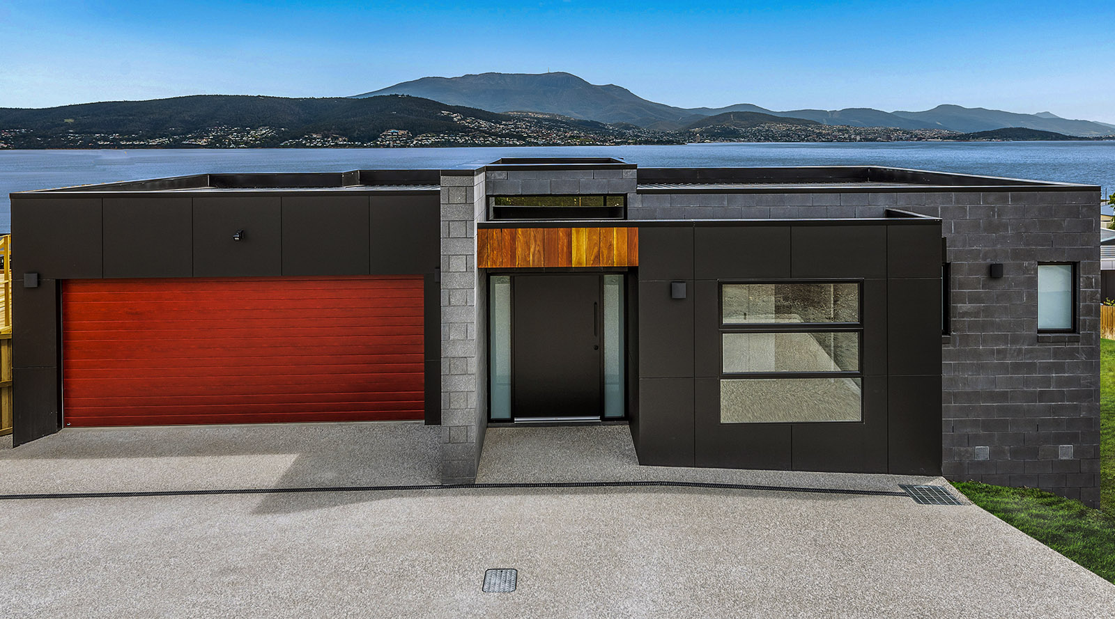 Windows and Doors Manufacturer Dowell Windows