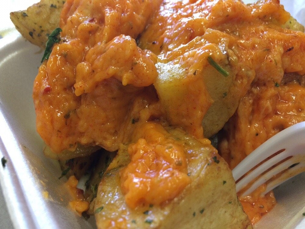 Cheap Eats in Ottawa's Byward Market for Students & Travellers