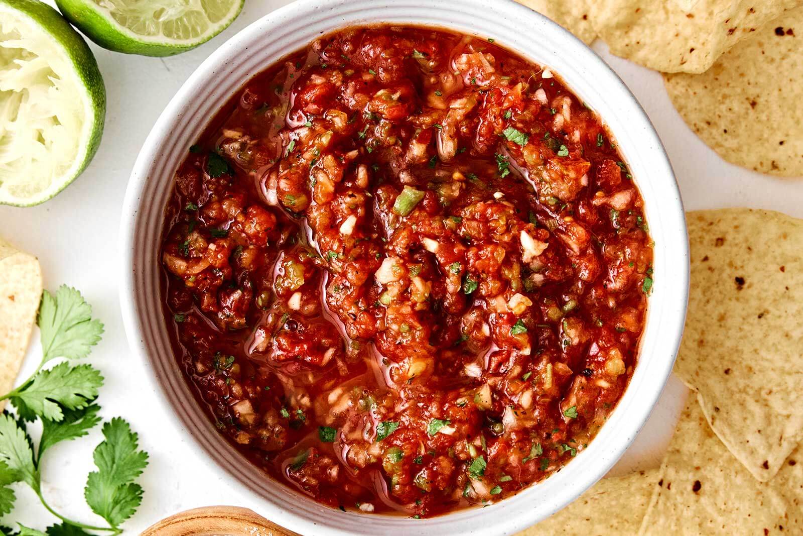 Best Salsa Recipe (Restaurant-Style)