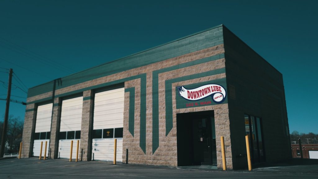 Downtown Lube Oli Change, Tires, Inspections Joplin, Mo