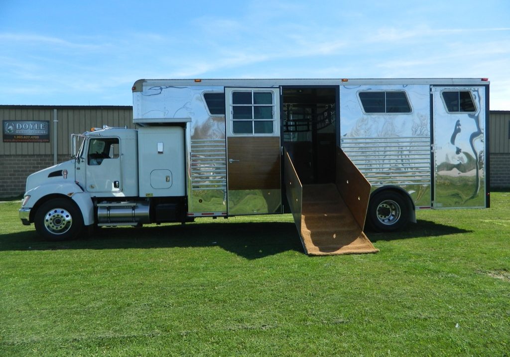 Doyle Manufacturing Custom Built Horse Trailers and Vans