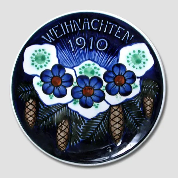 Christmas Decorations 1910 1910 Christmas plate Aluminia Small Year 1910 No. axl1910 Alt