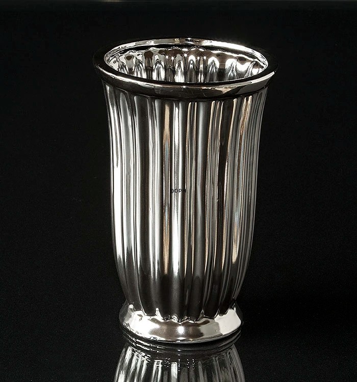 Runder Blumentopf in Silber mit Wellenoberfläche Nr. k1104 Alt