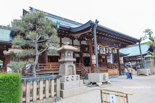 เที่ยวญี่ปุ่นที่ศาลเจ้าโอซาก้าเทมมังงุ Osaka Tenmangu Shrine DPlus Guide