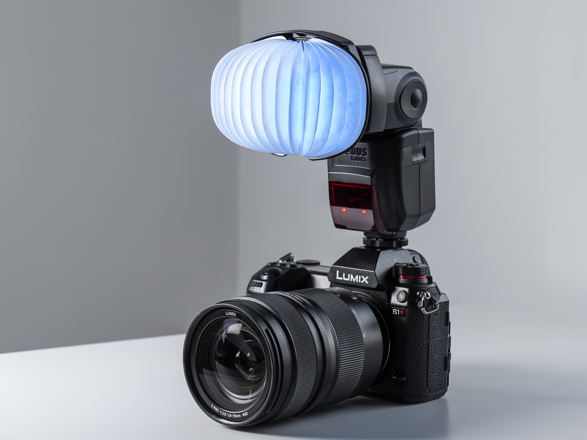 Hähnel launches lantern diffuser speedlite accessory Digital