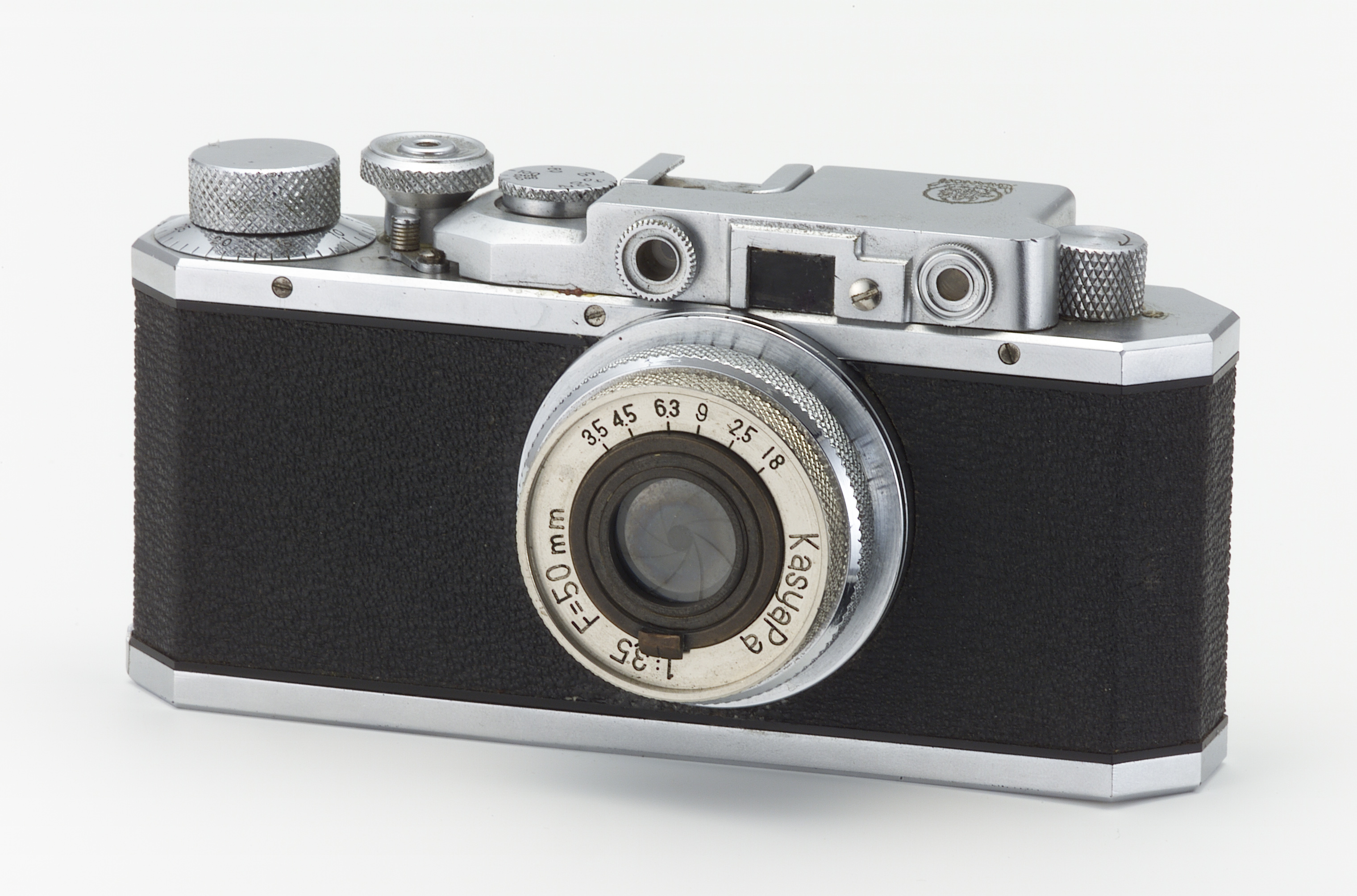 Canon marks 80 years since the Kwanon, its first camera Digital