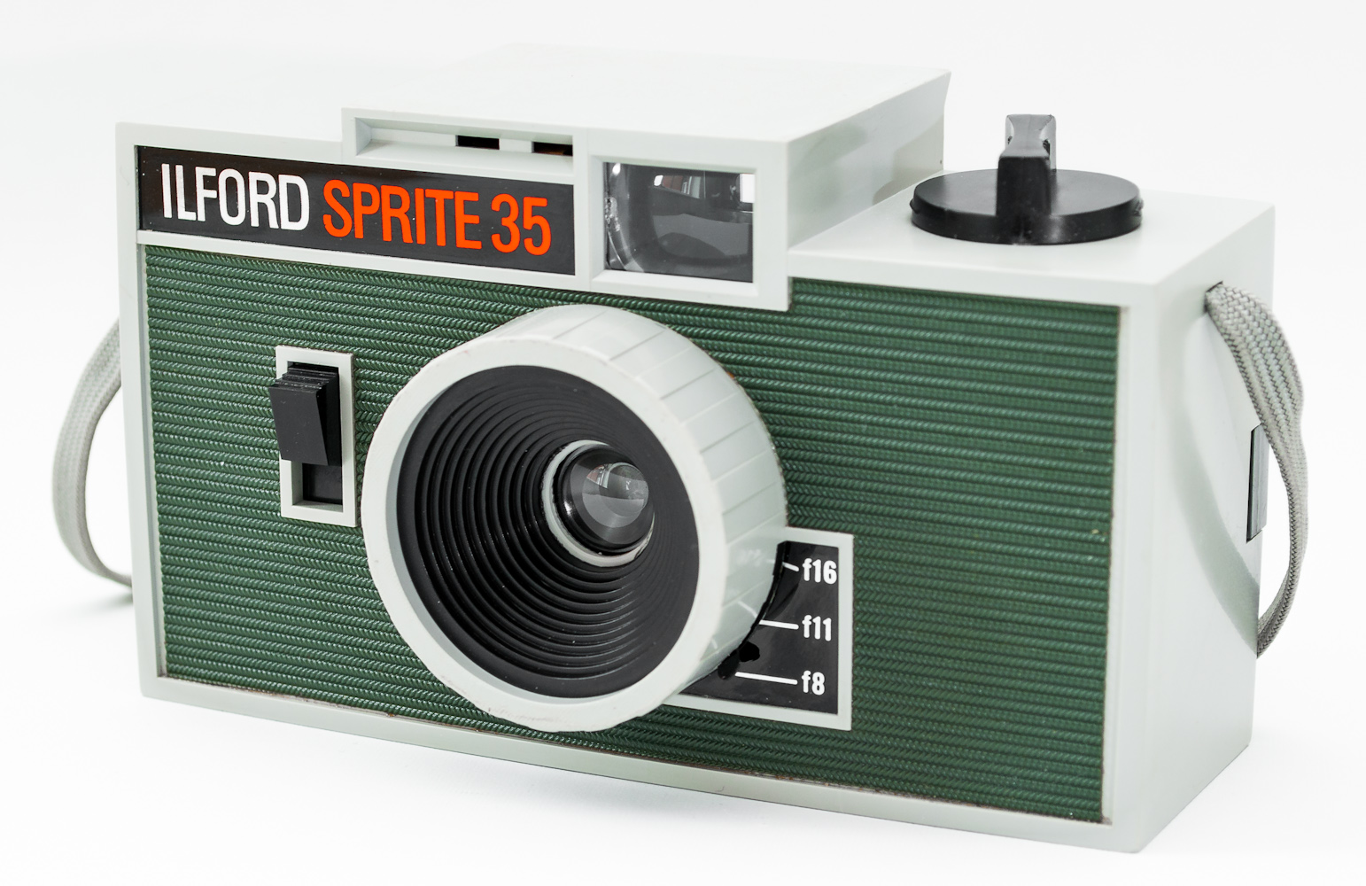 Ilford to release the Sprite 35II, a cheap, reusable 35mm pointand