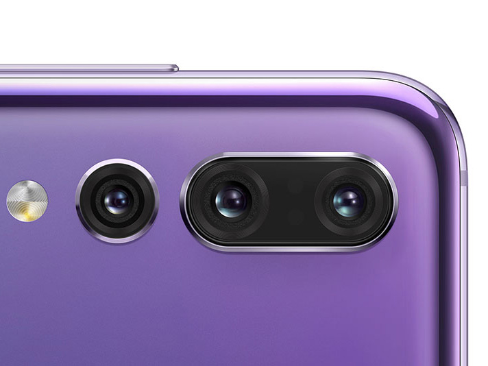 700series chipset will bring triplecameras to midrange