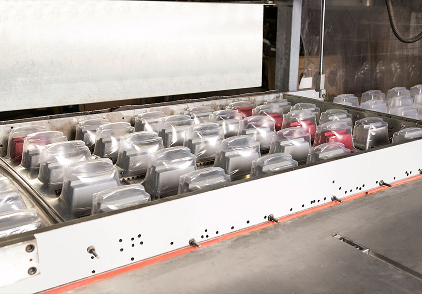 Vacuum Forming Drader Manufacturing Industries, Ltd.