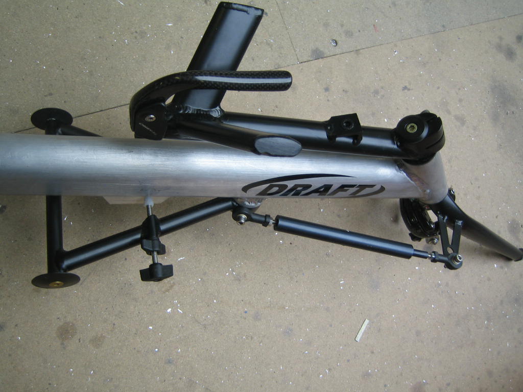 How do racing wheelchairs steer? Draft Wheelchairs