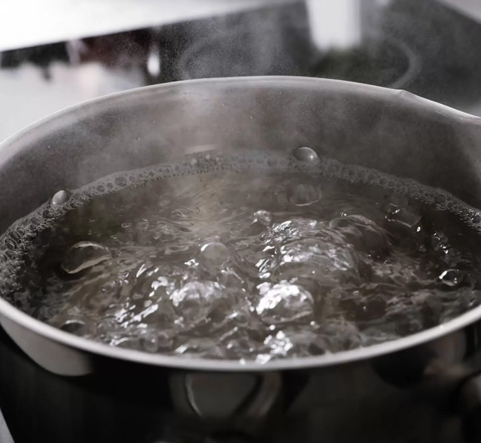 Prevent Drain Blockages in Winter Avoid freezing of pipes