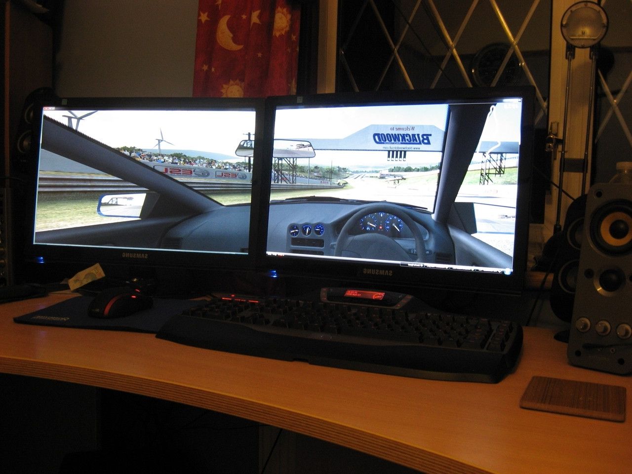 20 The Best Computer Desks for Two Monitors