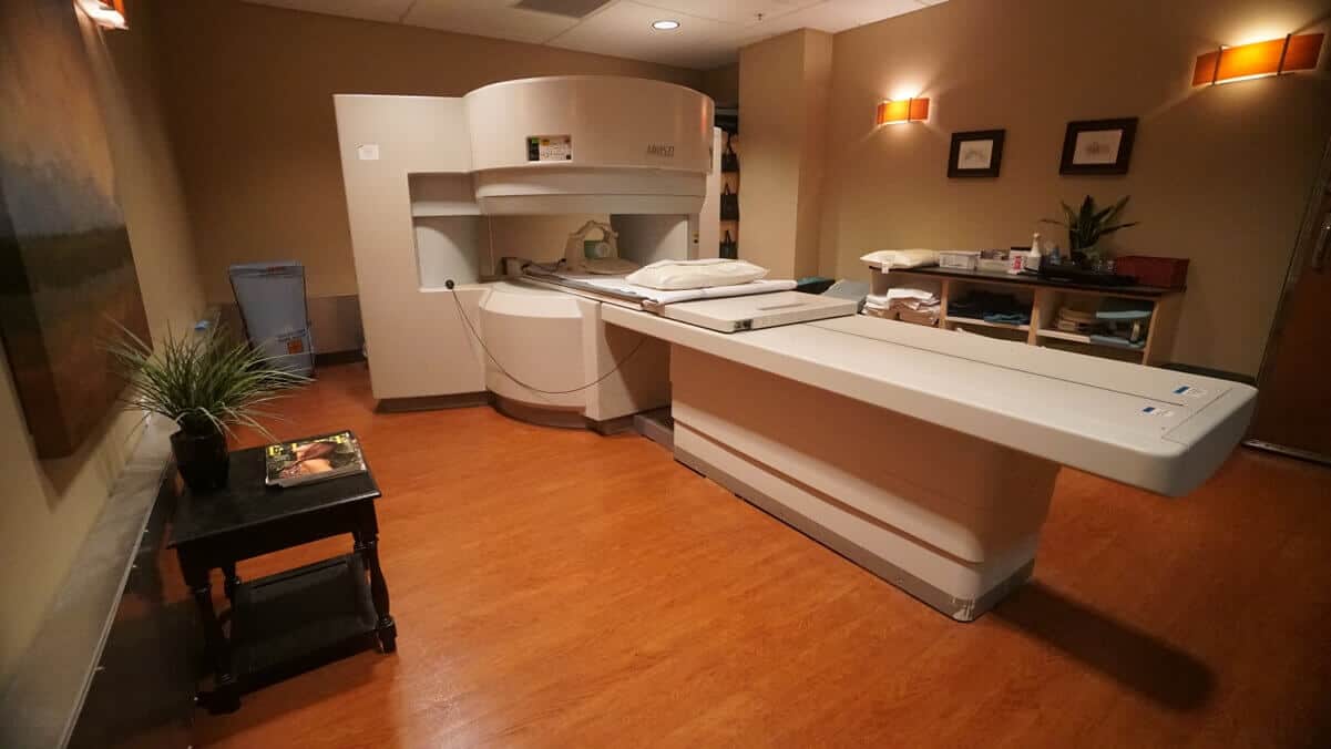 What are the benefits of Open MRI? FORM Hand, Wrist & Elbow Institute