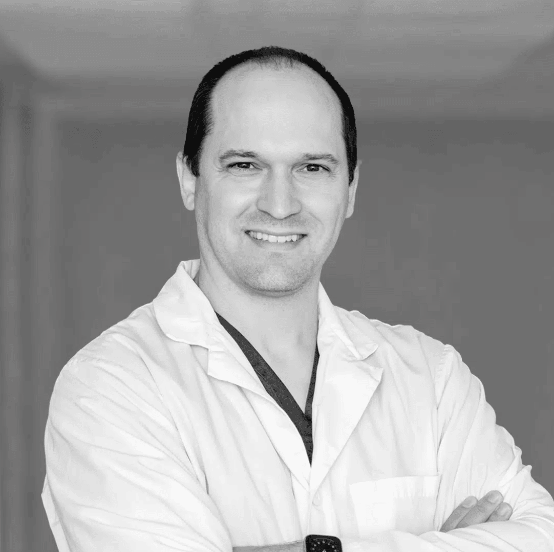 Dr. Vincent Massé Dr. Brutus