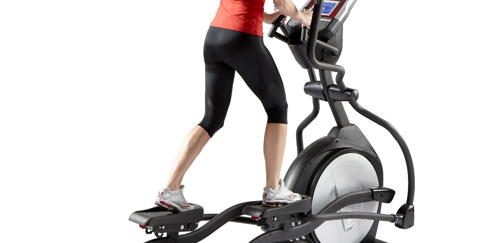 Sole Fitness e35 Elliptical {REVIEWS} │Drench Fitness
