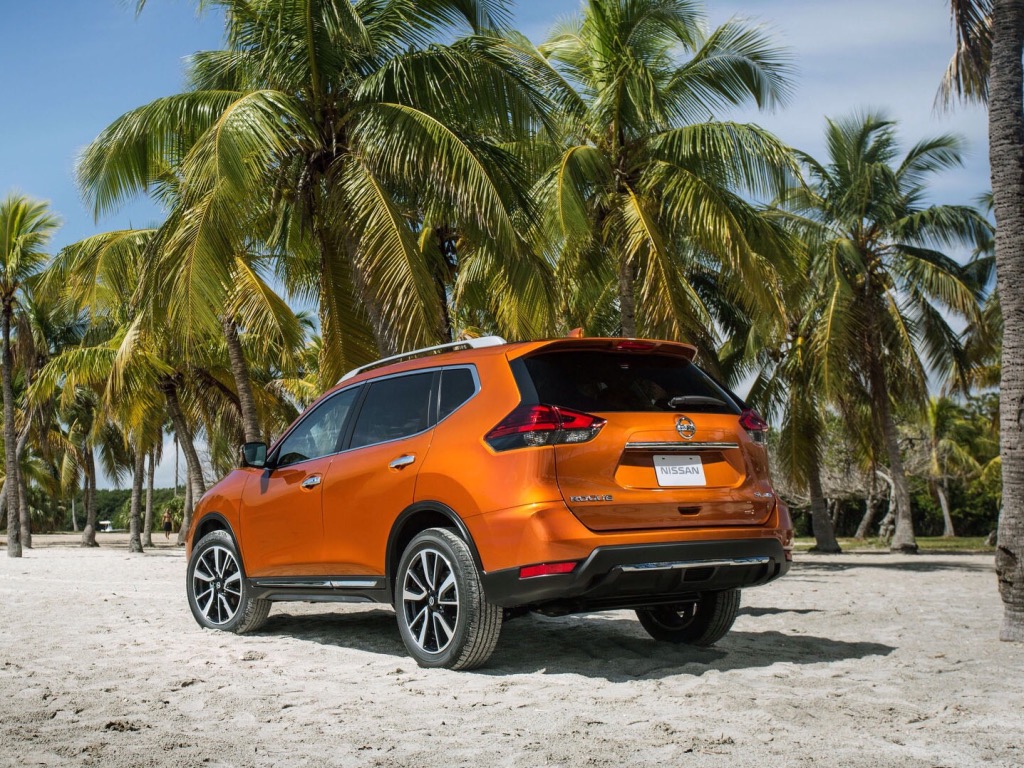 2017 Nissan XTrail facelift revealed Drive Arabia