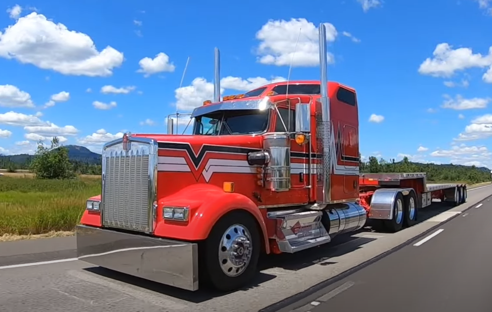 Ultimate Custom Kenworth W900L A Masterpiece of Power and Style