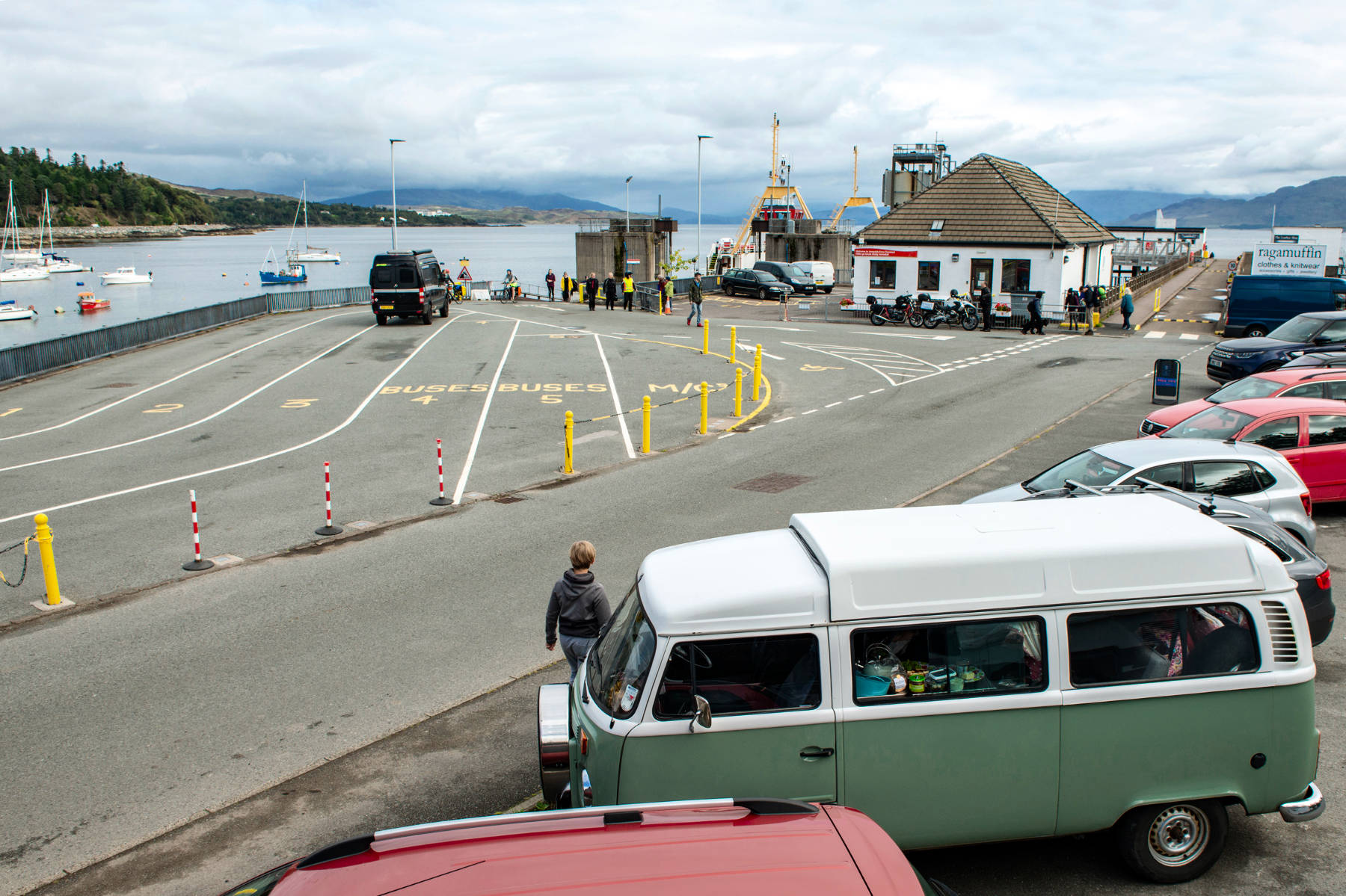 DriveSkye Collect & Return DriveSkye car rental business hours