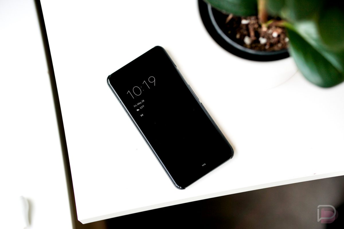 Android 12's Big Lock Screen Clock is My Favorite New Thing