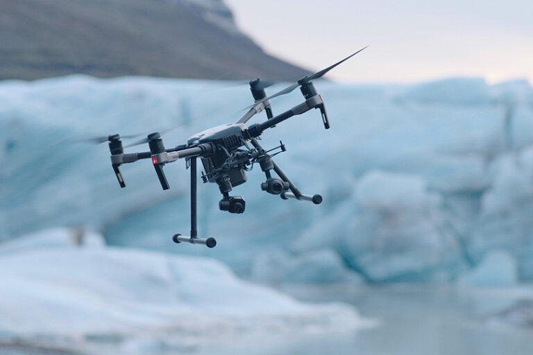 Drone vs quadcopter What’s the difference DroneUncover