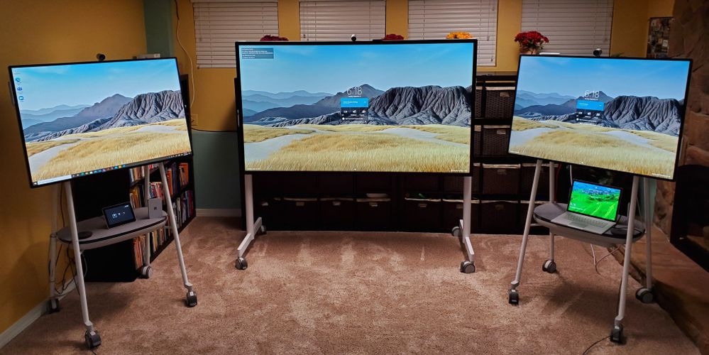 Surface Hub 2S 85" Collaboration at a Massive Scale Dr
