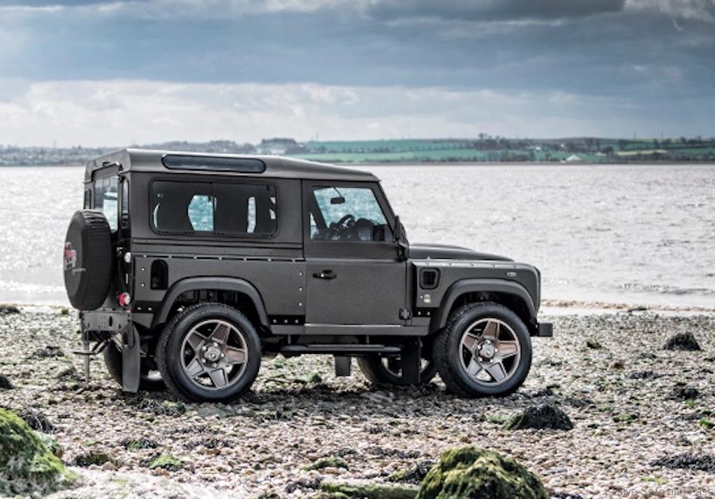 Land Rover Defender 2.2 TDCI XS 110 Chelsea Wide Track Drive Safe and