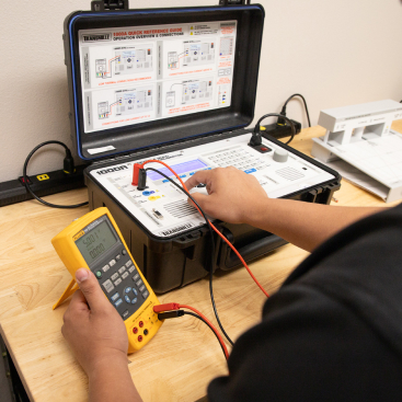 Electrical Calibration Lab - Multimeter & Clamp Meter Calibration